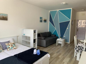 Apartment City